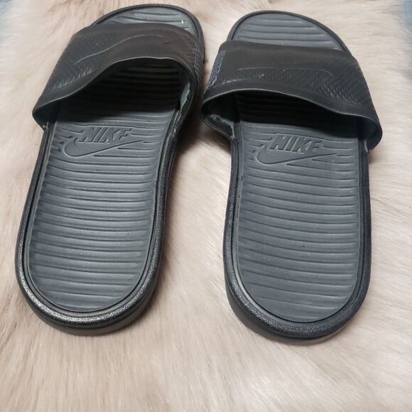 Nike Solarsoft Women Slide Sandal - Picture 3 of 5